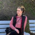 Profile picture flamyviolet.bsky.social