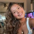 Profile picture lanamelty.bsky.social