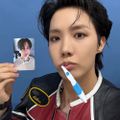Profile picture emohobi.bsky.social