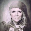 Profile picture faerieruth.bsky.social