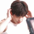 Profile picture izhouhao.bsky.social