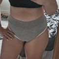 Profile picture sexywifeluna.bsky.social