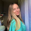 Profile picture lilmisssunshine.swifties.social