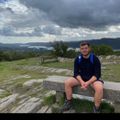 Profile picture 13urnett.bsky.social