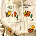 Profile picture buzzy-bee.bsky.social