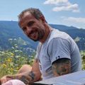 Profile picture davhox.bsky.social