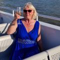 Profile picture mrsmaccas.bsky.social