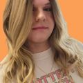Profile picture vivian-rye.bsky.social