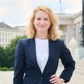 Profile picture eviholz.bsky.social