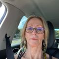 Profile picture beckybgl.bsky.social
