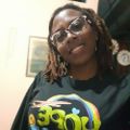 Profile picture deereadsforfood.bsky.social
