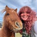 Profile picture lalalesley.bsky.social