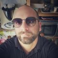 Profile picture raybaneri.bsky.social