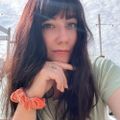Profile picture shinyvivi.bsky.social