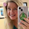 Profile picture glovely1.bsky.social