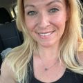 Profile picture laurenlindsey.bsky.social