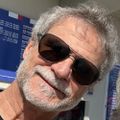 Profile picture tweeter-n-chief.bsky.social