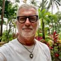 Profile picture raymartin55.bsky.social