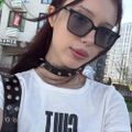 Profile picture mollysugar.bsky.social