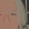 Profile picture holdingon.bsky.social