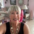 Profile picture julielmyhre.bsky.social