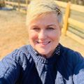 Profile picture coachannemarie.bsky.social