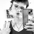 Profile picture fl0ra-a1den.bsky.social