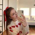 Profile picture evelynl20.bsky.social