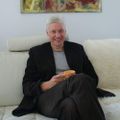 Profile picture larsen366.bsky.social