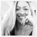 Profile picture luckyjadejules.bsky.social