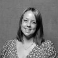 Profile picture carolinelilley.bsky.social