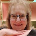 Profile picture frautark50.bsky.social