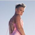 Profile picture pinklyrics.bsky.social