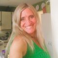Profile picture carol-lou.bsky.social