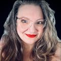 Profile picture bellaleona.bsky.social