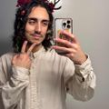 Profile picture quinnnart.bsky.social