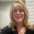 Profile picture michelekab.bsky.social