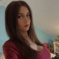 Profile picture danicross.bsky.social
